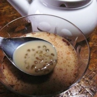 プルプル台湾の味　タピオカミルクティー